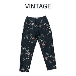 Vintage sz 4 black silk floral embroidered pixie pants